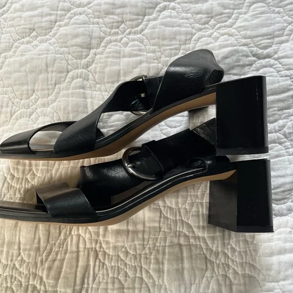 Zara Black Sandals - Picture 6 of 10